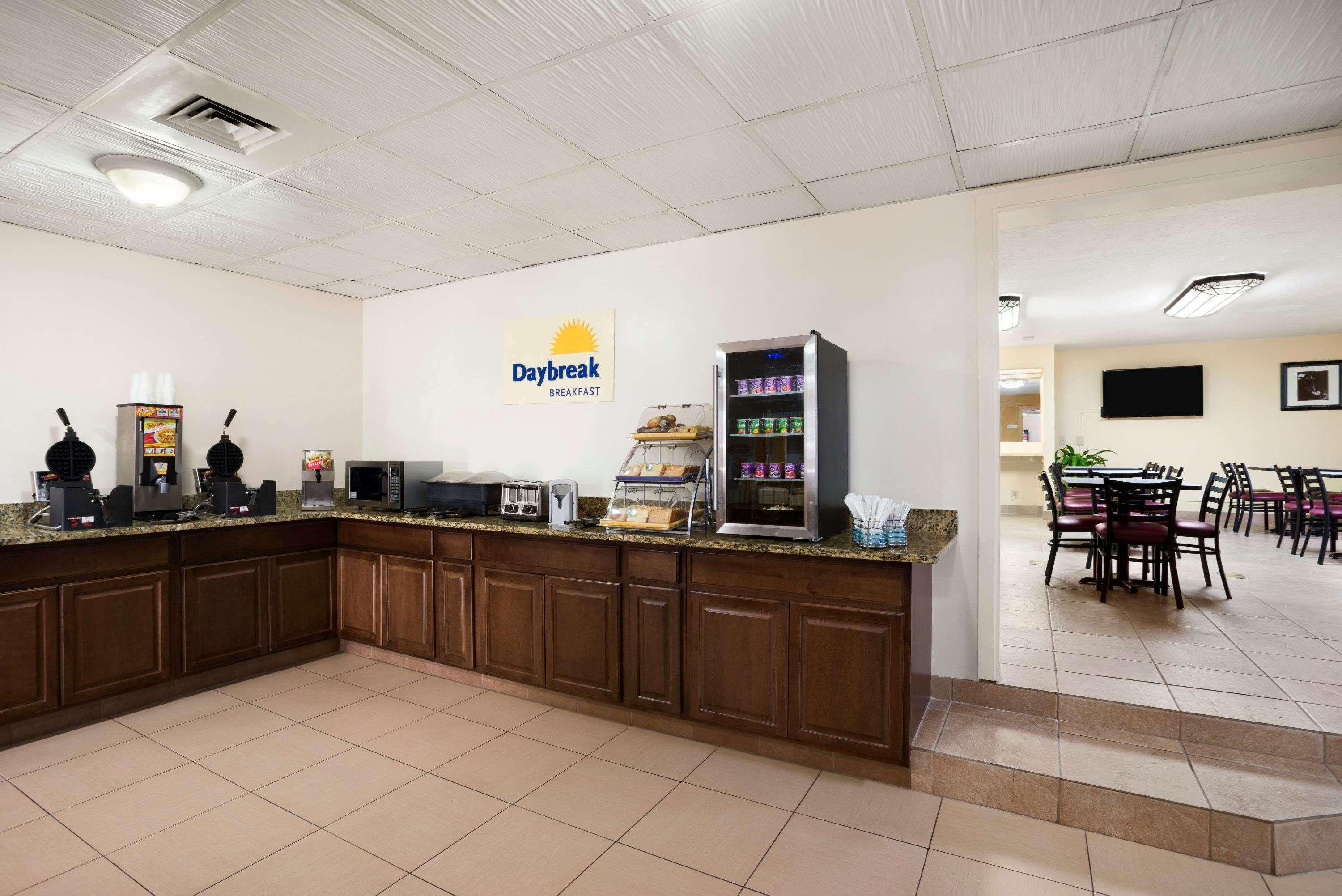 Days Inn By Wyndham Jacksonville Airport Ngoại thất bức ảnh