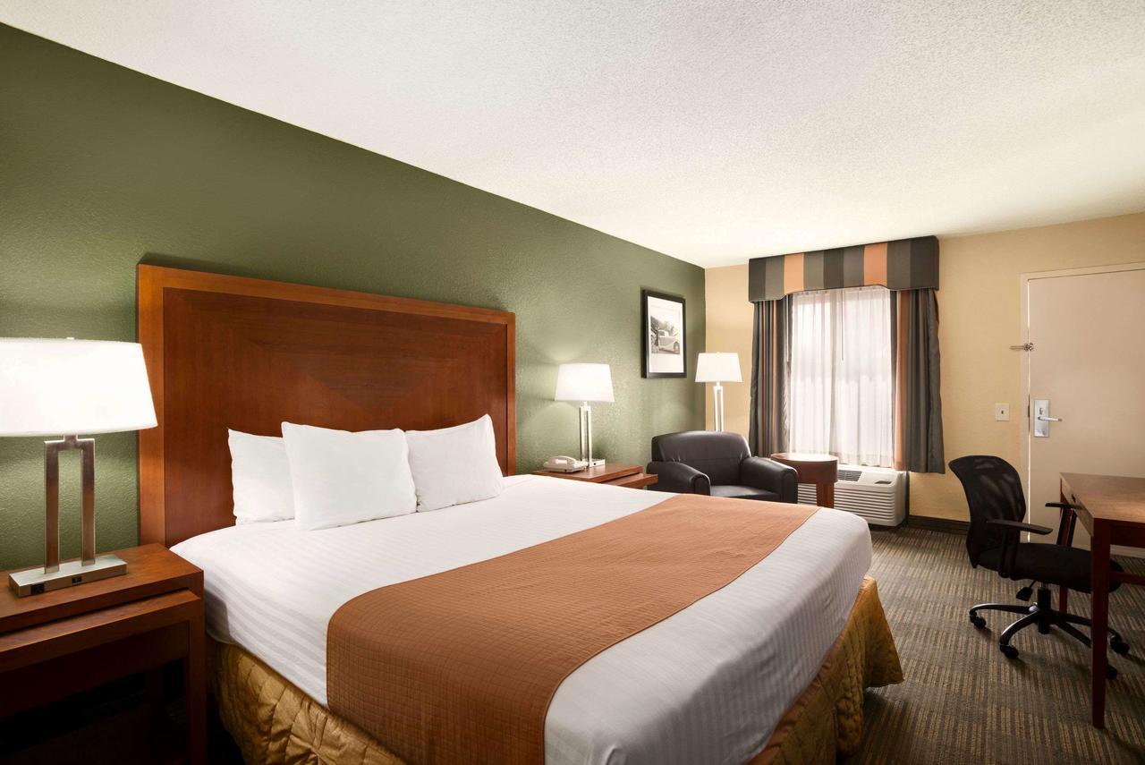 Days Inn By Wyndham Jacksonville Airport Ngoại thất bức ảnh